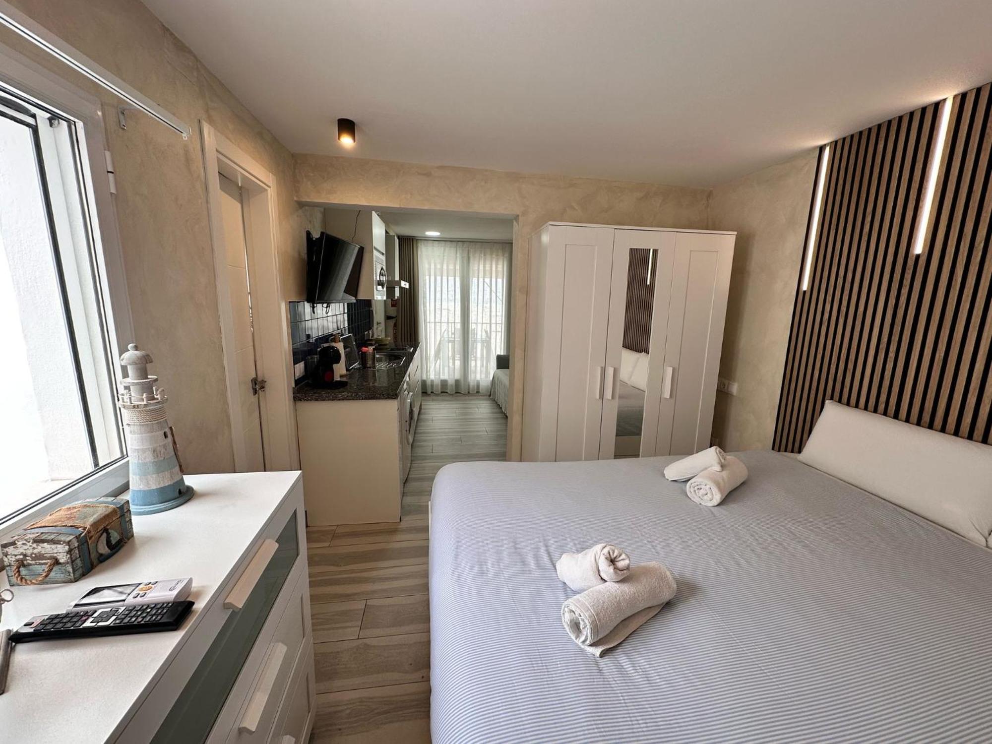 Playa Carihuela Apartamentos El Carmen Торремолинос Экстерьер фото